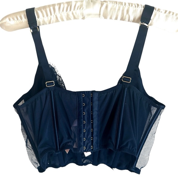 Victoria’s Secret Dream Angels Embroidered Black Bustier Corset Top Size Medium - Picture 2 of 8